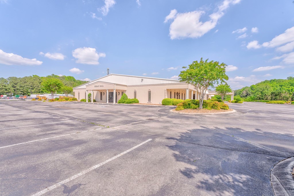 2203 S Dixie Hwy S