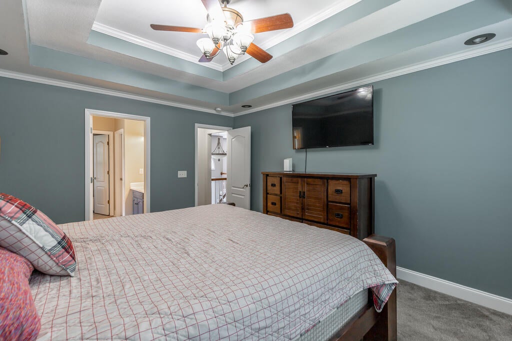 200 Hidden Oaks Drive
