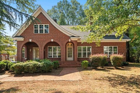 703 W Walnut Avenue DALTON GA 30720