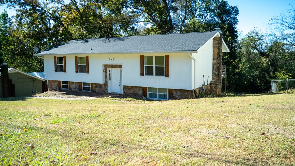 2942 Old Britian Circle