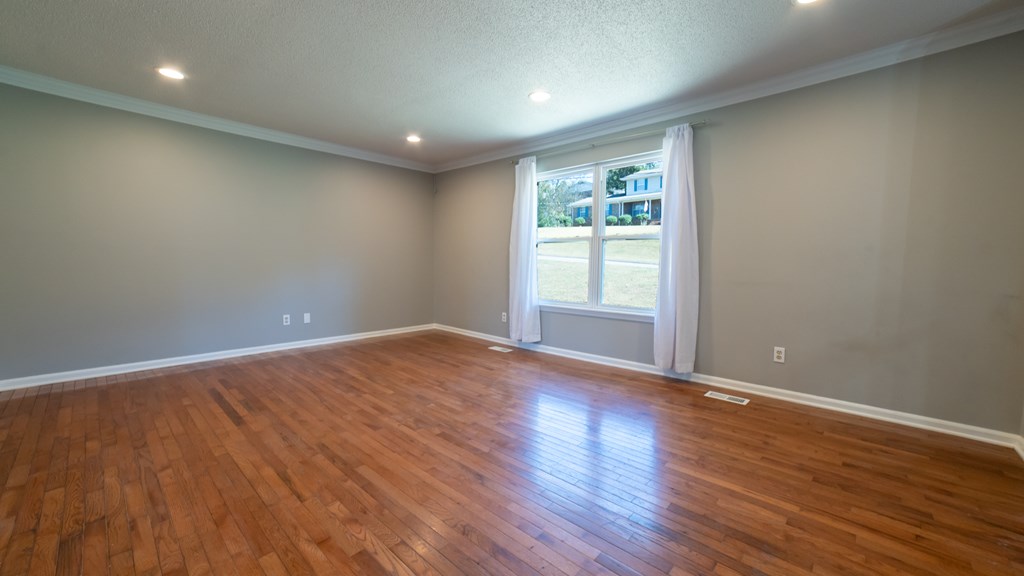 2942 Old Britian Circle