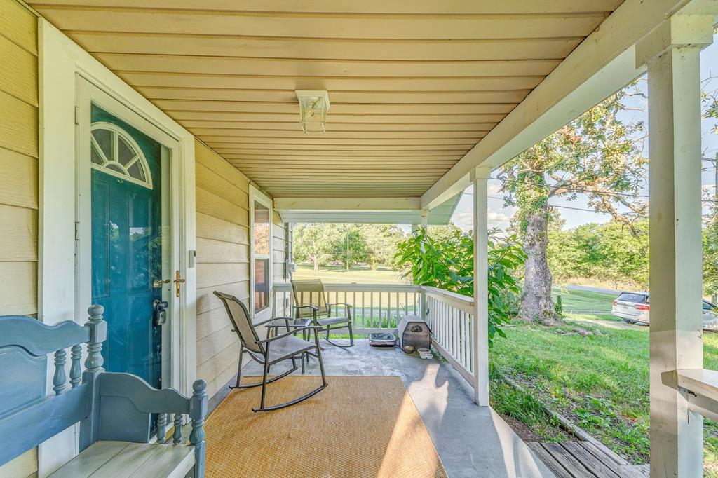 375 Weber Rd
