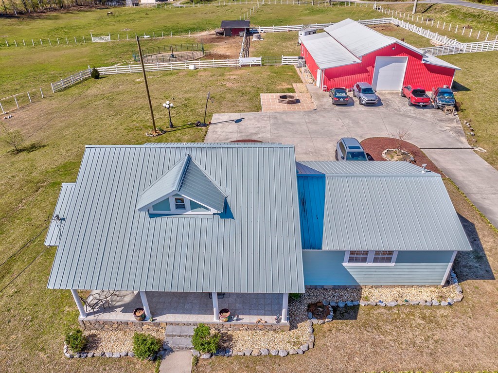 1835 NE Dawnville Beaverdale Road