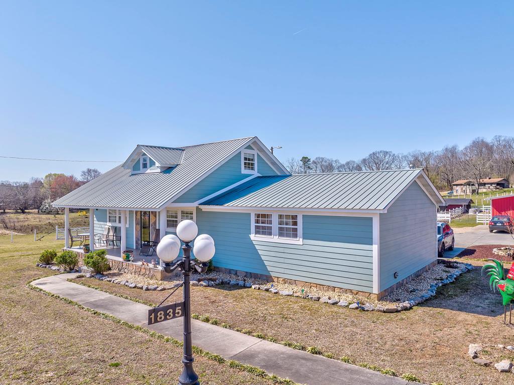 1835 NE Dawnville Beaverdale Road