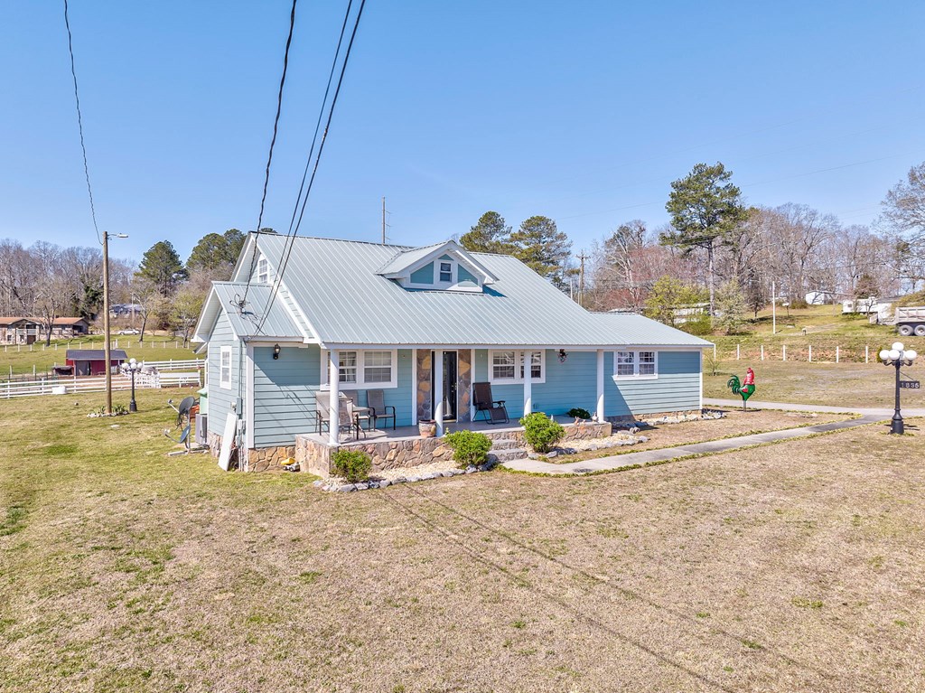 1835 NE Dawnville Beaverdale Road
