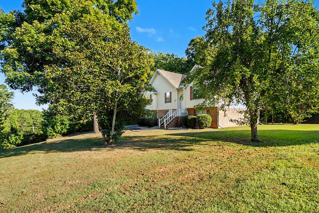 625 Mount View Dr