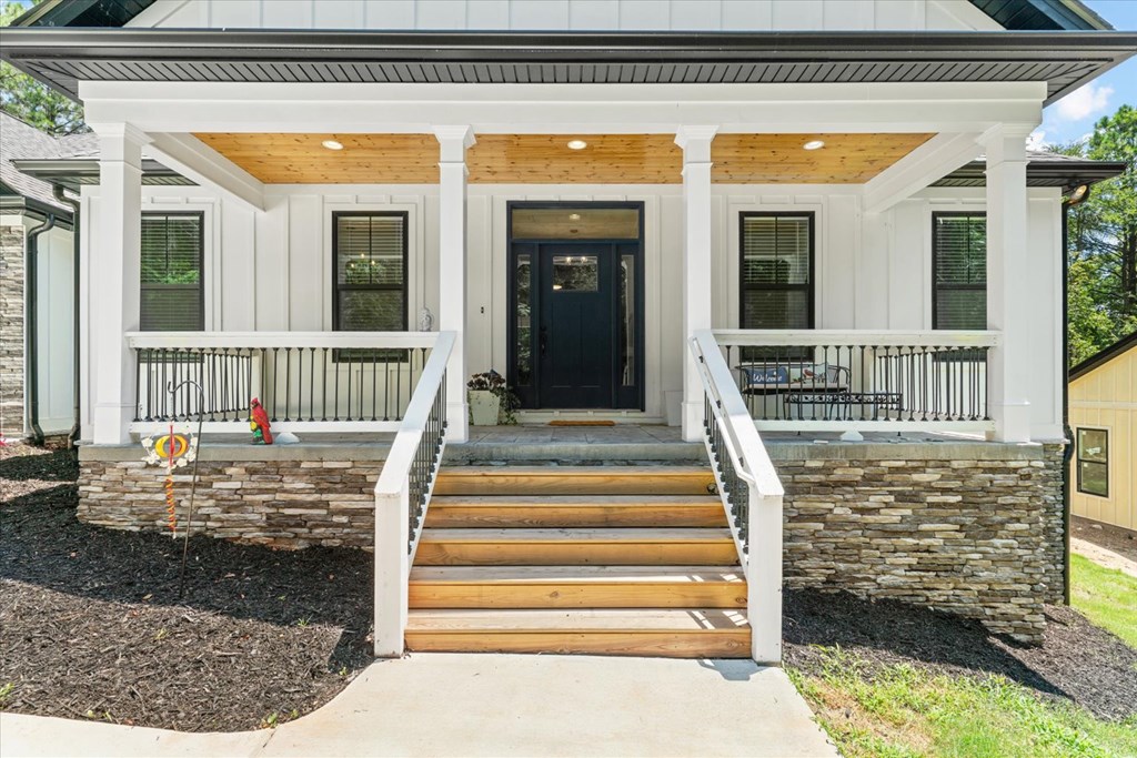 305 Haig Mill Lake Rd
