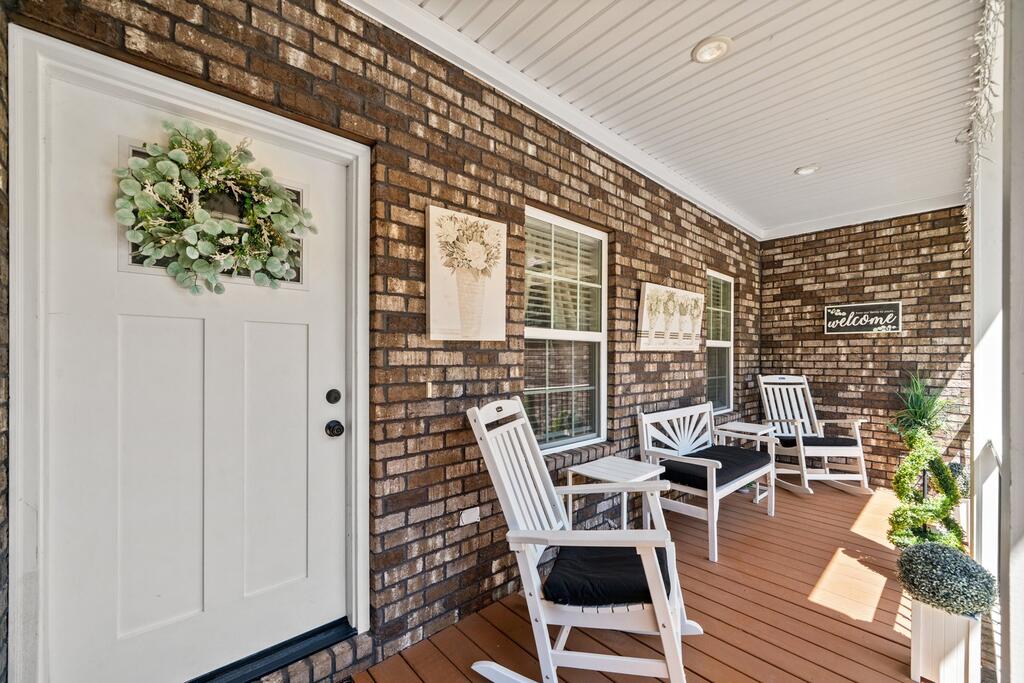 521 GI Maddox Pkwy