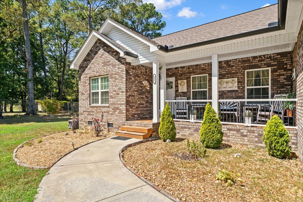 521 GI Maddox Pkwy