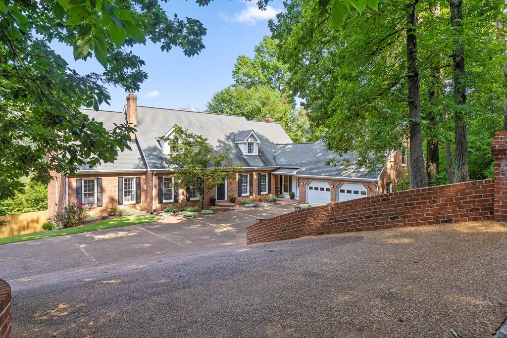 522 Rainsong Road