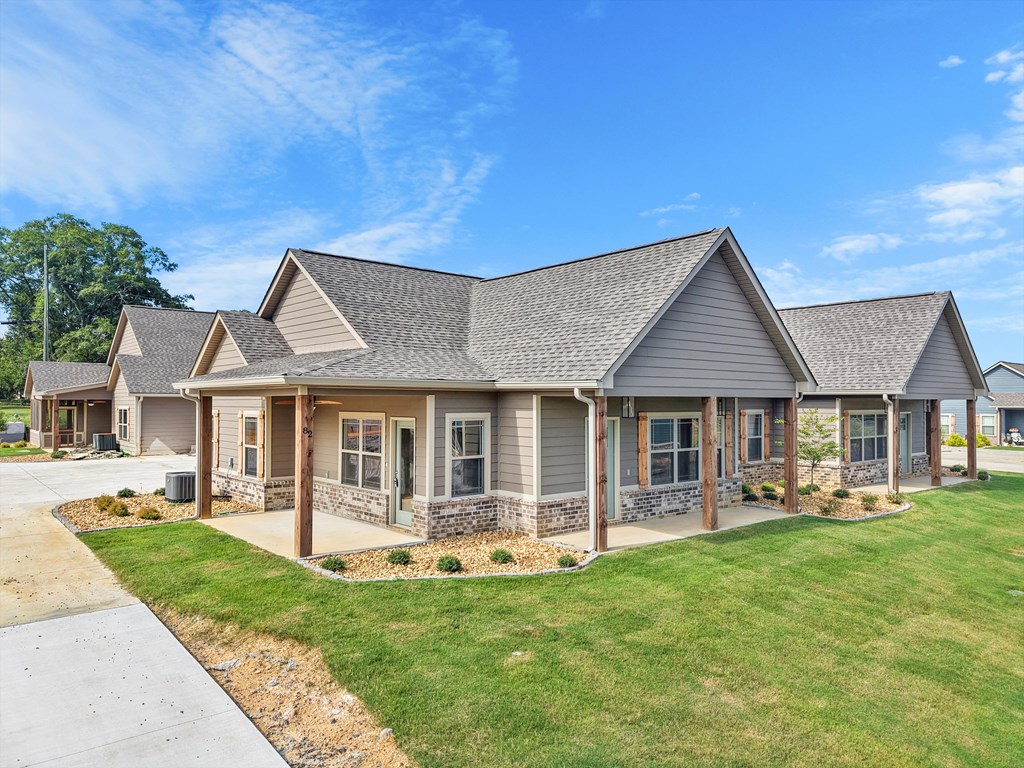 82 Maddox Lane