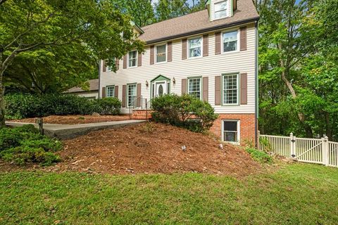 2000 Sourwood Drive DALTON GA 30720