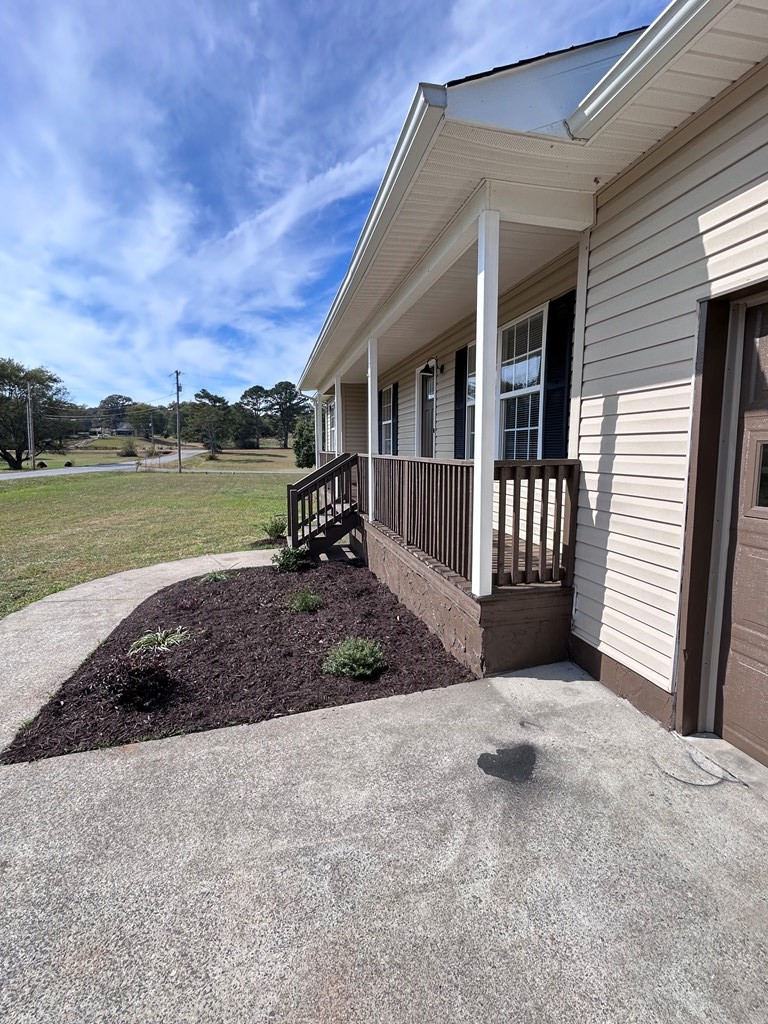 2360 McEntire Circle