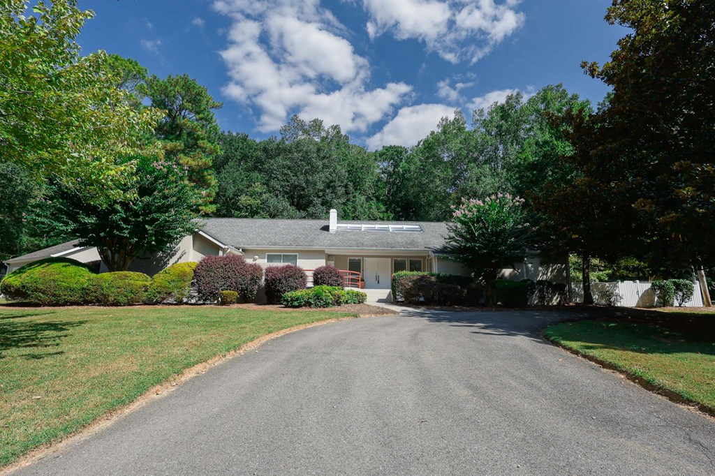 1509 Dug Gap Road