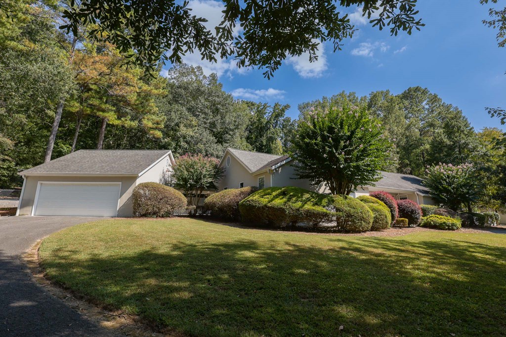 1509 Dug Gap Road