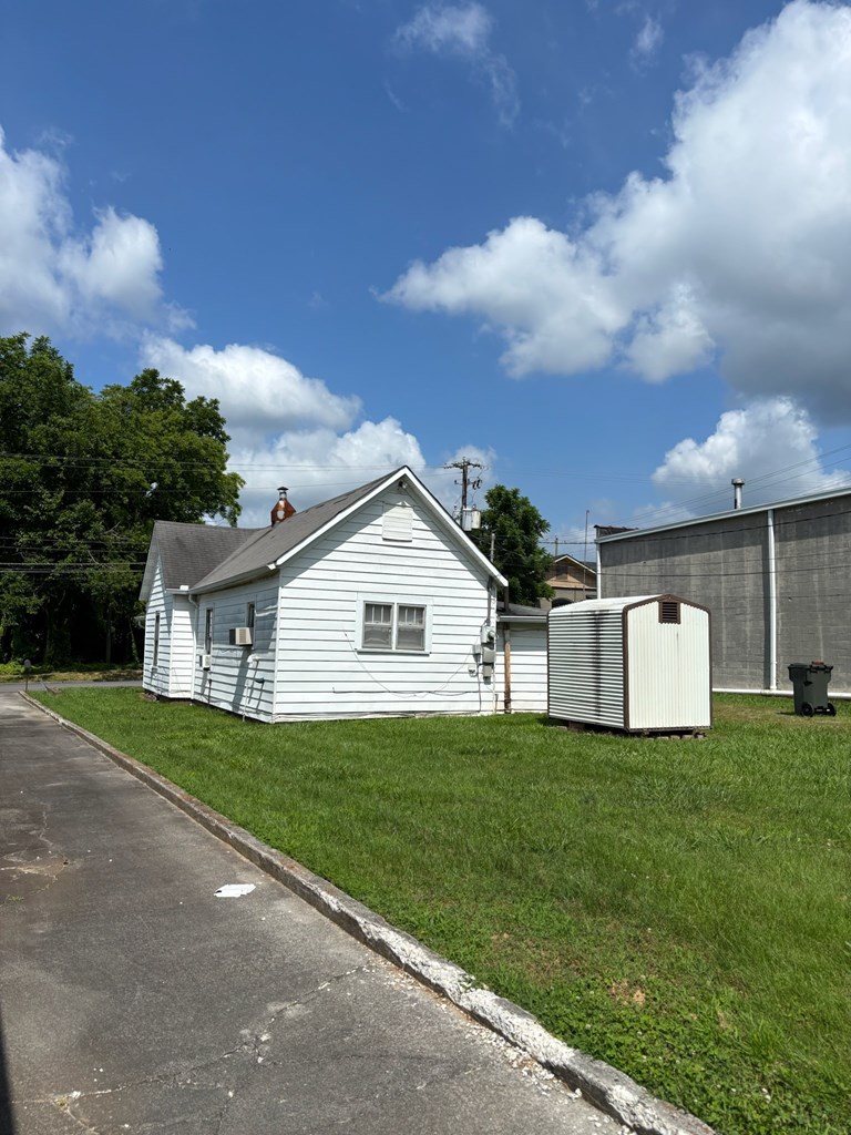 1005 Saint Charles Street