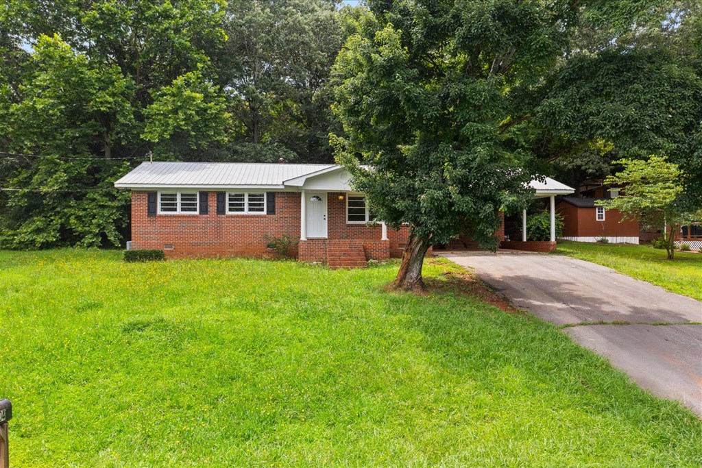 401 SW Spring Valley Drive