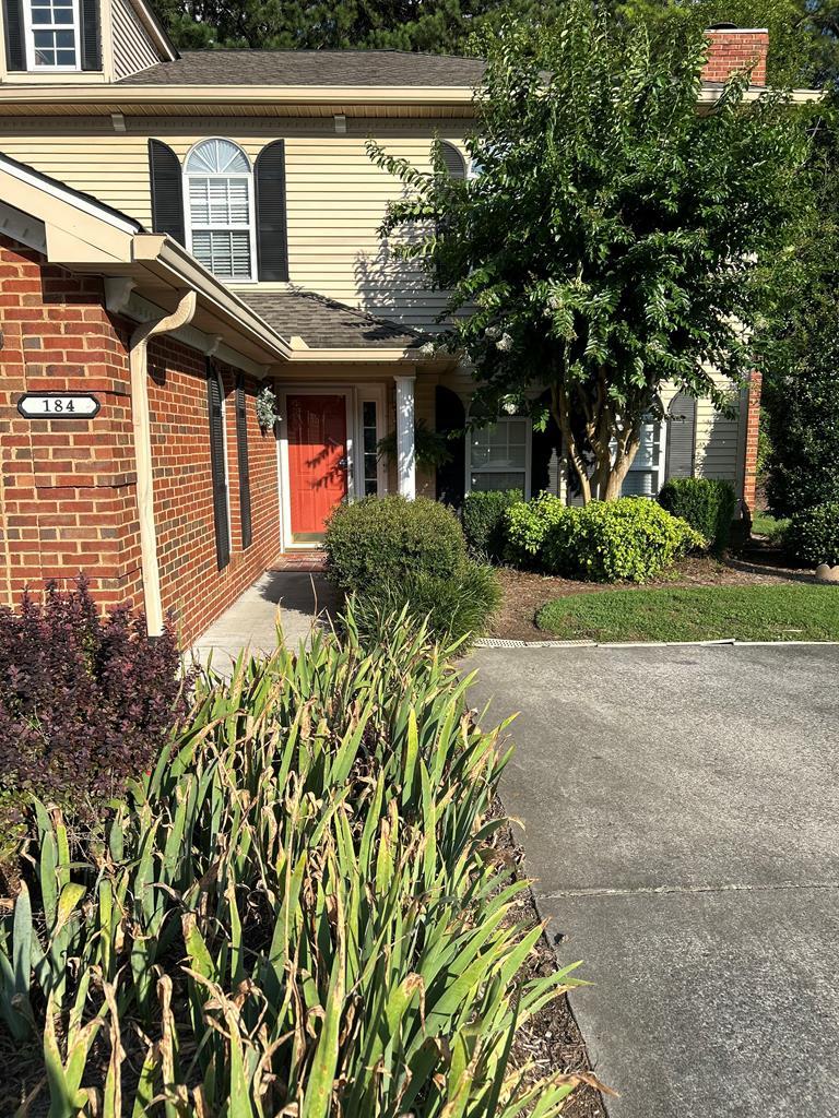 1696 Red Oak Drive 184