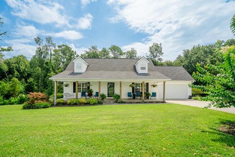 89 Arrowhead Drive CHATSWORTH GA 30705