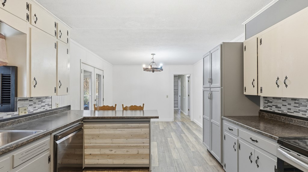 686 Callie Jones Road