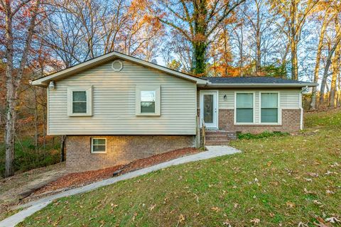 616 Pine Oaks Drive Tunnel Hill GA 30755