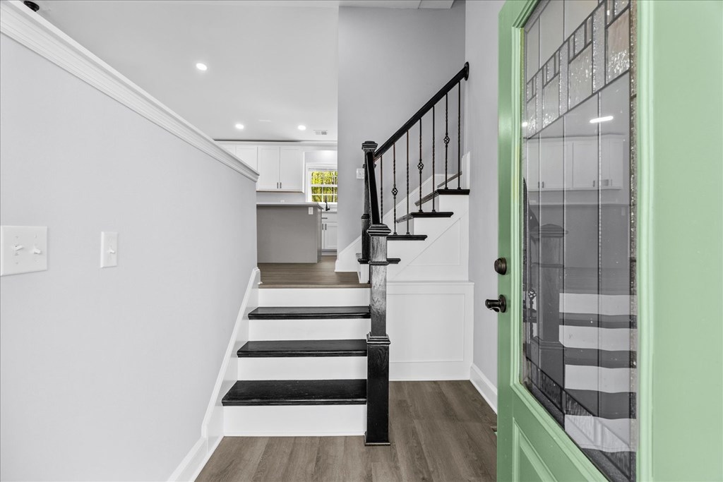 638 Pine Oaks Drive