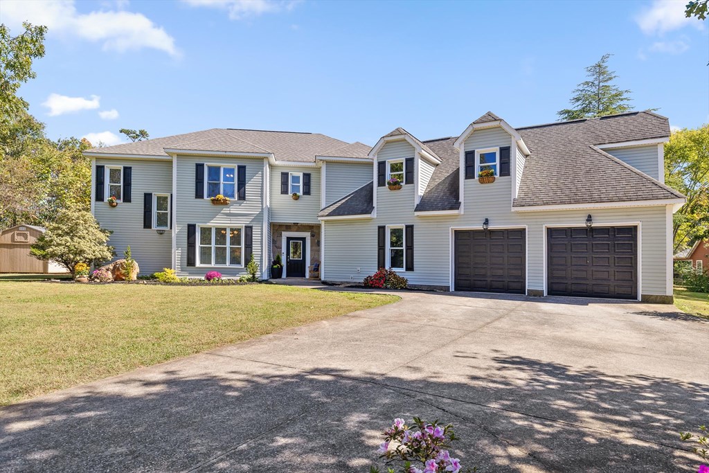 453 Harvest Lane
