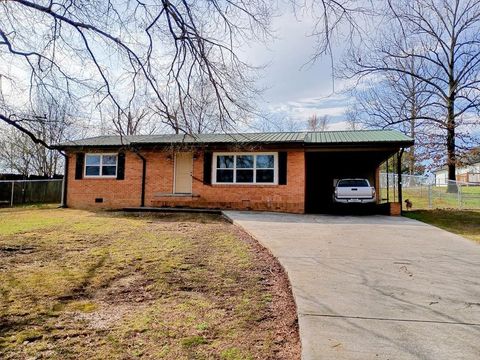 609 S 4th Avenue CHATSWORTH GA 30705