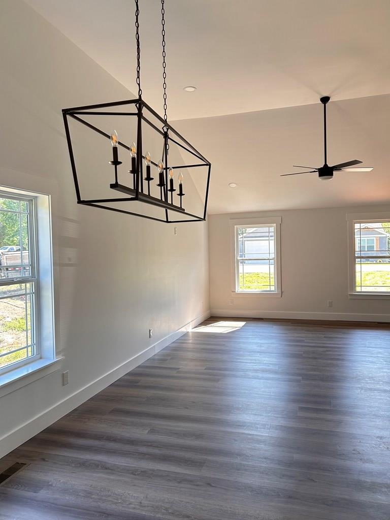 1121 Bell Loop