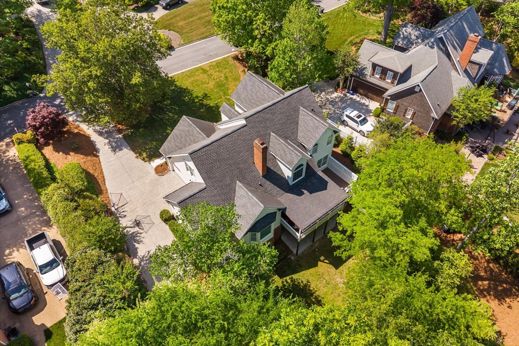 1906 Cameron Drive