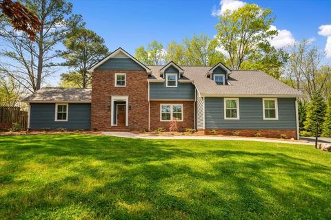 130 Castle Road DALTON GA 30720