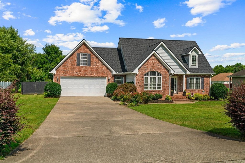 105 Chandlers Ridge