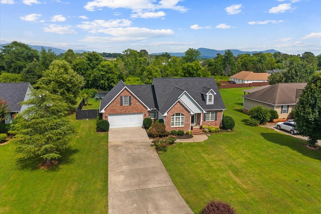 105 Chandlers Ridge