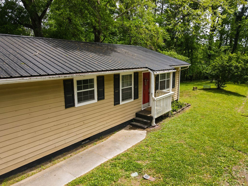 130 Round Knob Road