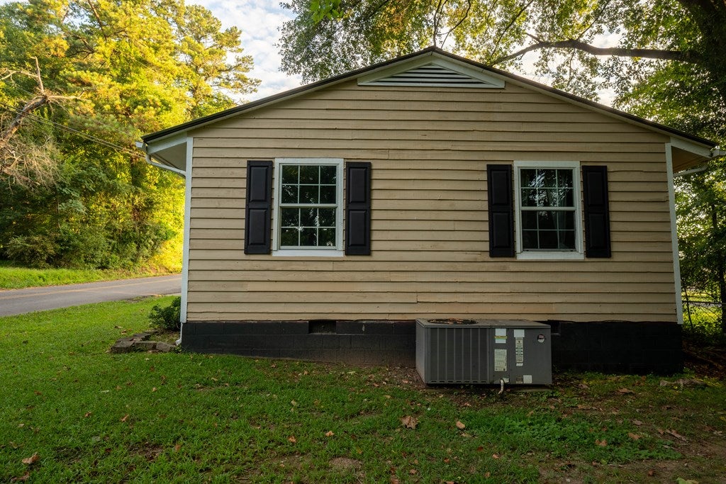 130 Round Knob Road