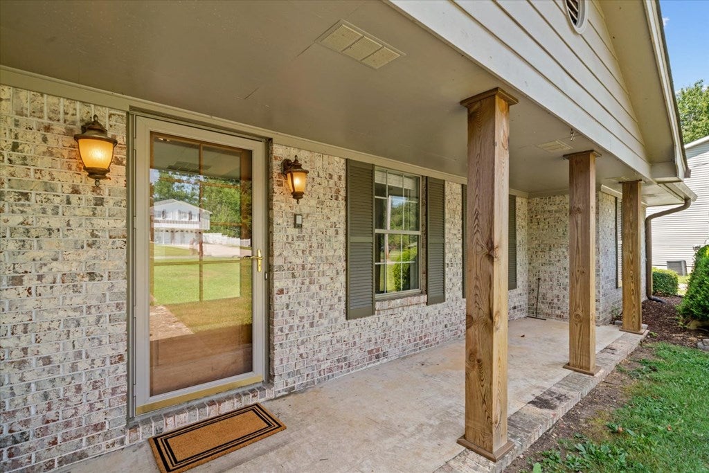 2623 Valley View Drive