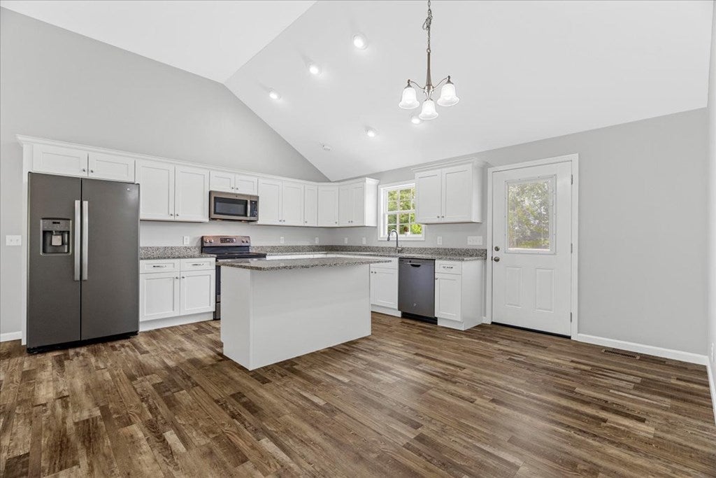 2936 Rebecca Circle