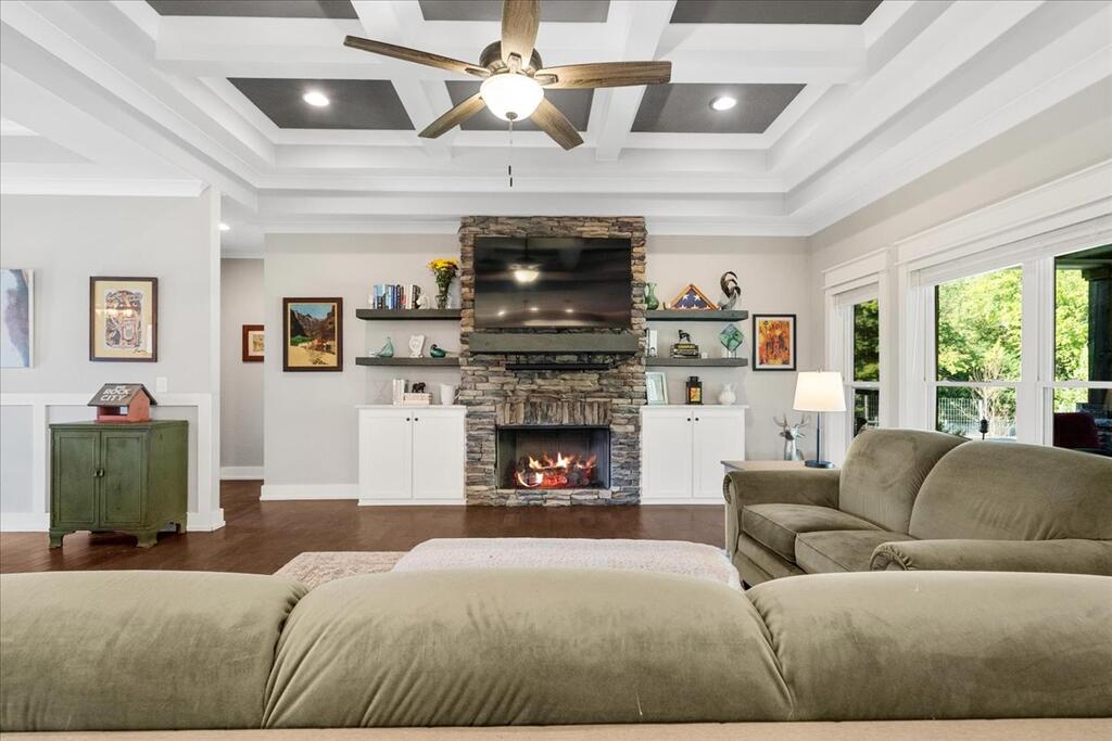 417 Davis Ridge Road