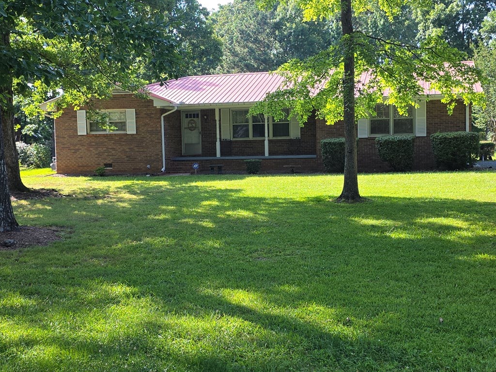 509 GI Maddox Pkwy