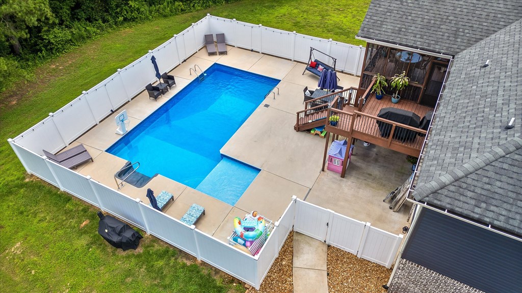 72 Farm View Circle