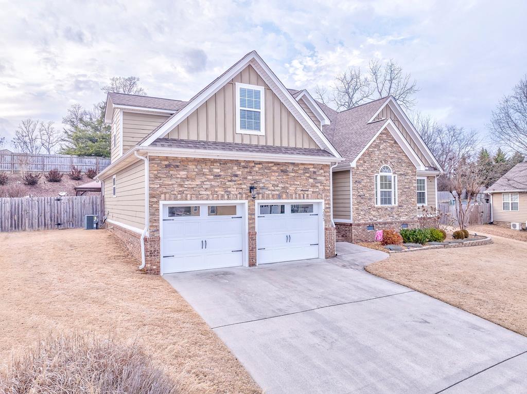 205 Live Oak