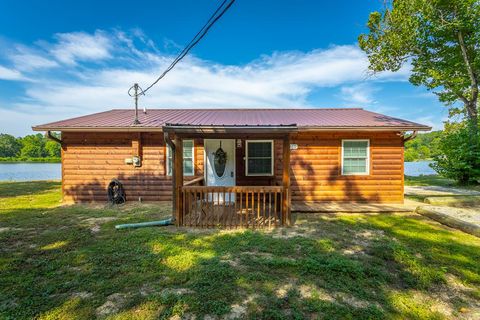 1360 Peggy Lane Tunnel Hill GA 30755