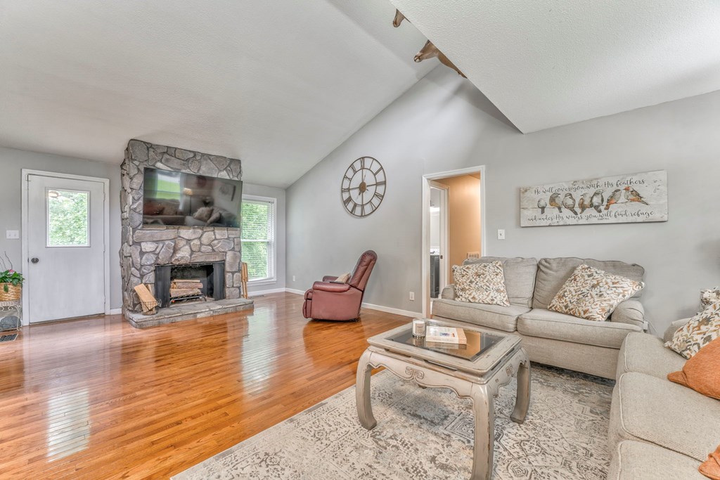 3012 E Brookhaven Circle