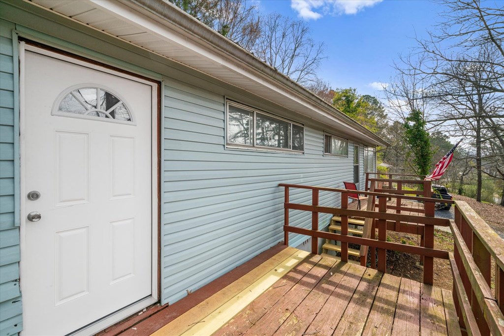 1735 Westside Circle