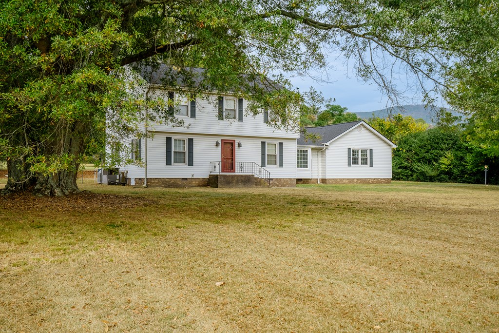 2512 Dug Gap Road