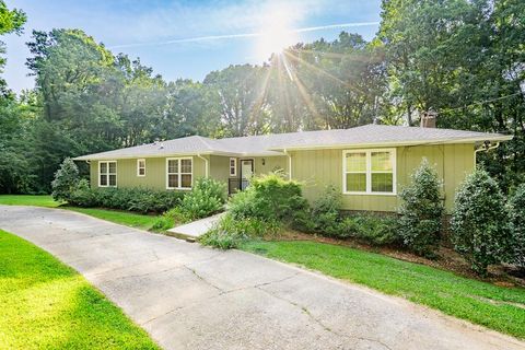 1909 Sourwood Drive DALTON GA 30720