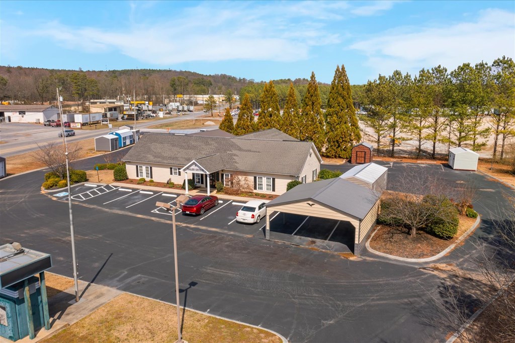 3593 S Dixie Hwy