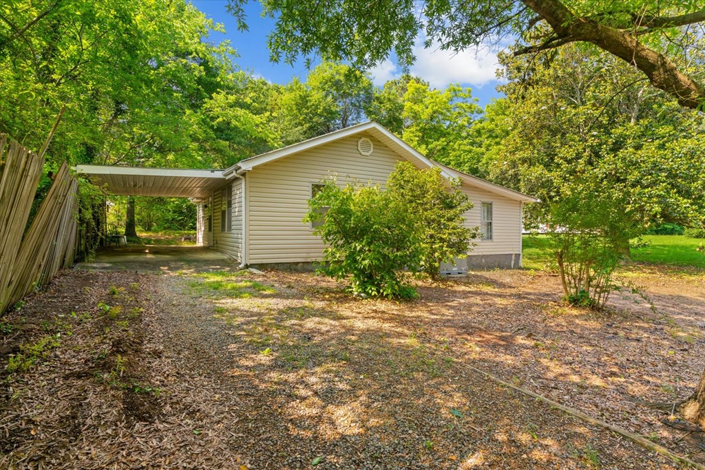 1098 Mount Vernon Road