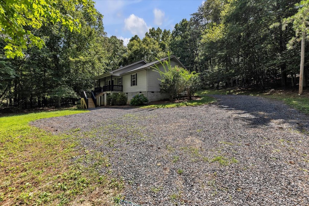 1469 Hickory Grove Road