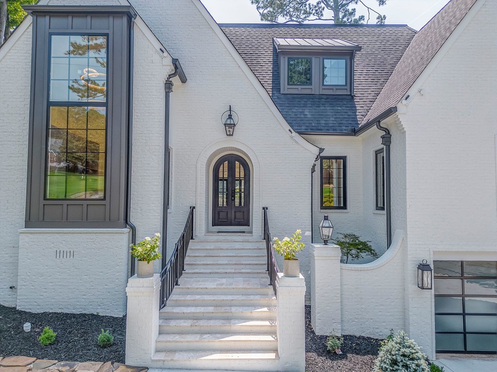 807 Judd Terrace